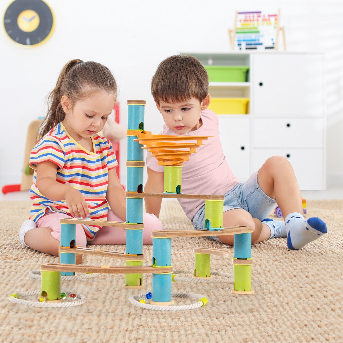 Murmelbahn aus Bambus Murmelspielzeug 111-teiliges Spielzeugset mit Murmeln für Kinder