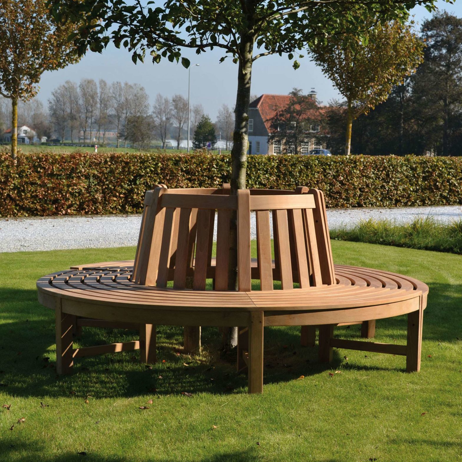 Traditional Teak – Beatrice – Design Outdoor Baumbank aus Massivholz