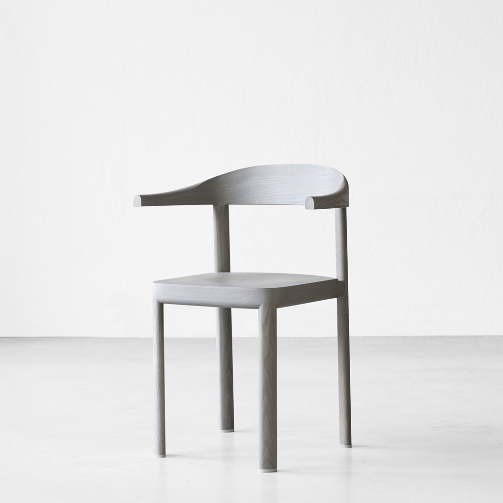 Stattmann – Curv Chair – moderne Esstisch Stühle mit Armlehne aus Holz