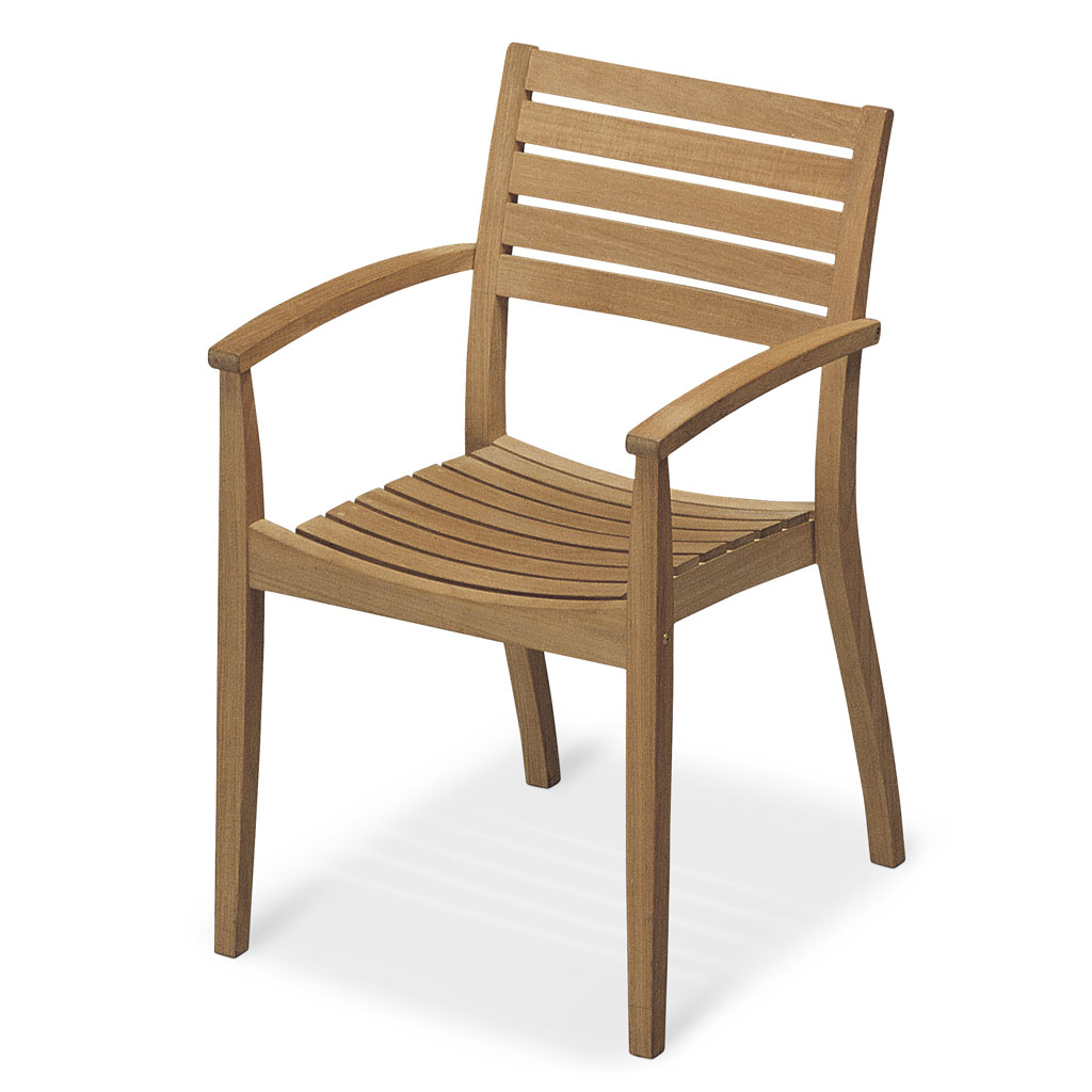 Skagerak – Ballare Chair – stapelbarer Teak Gartenstuhl mit Armlehnen