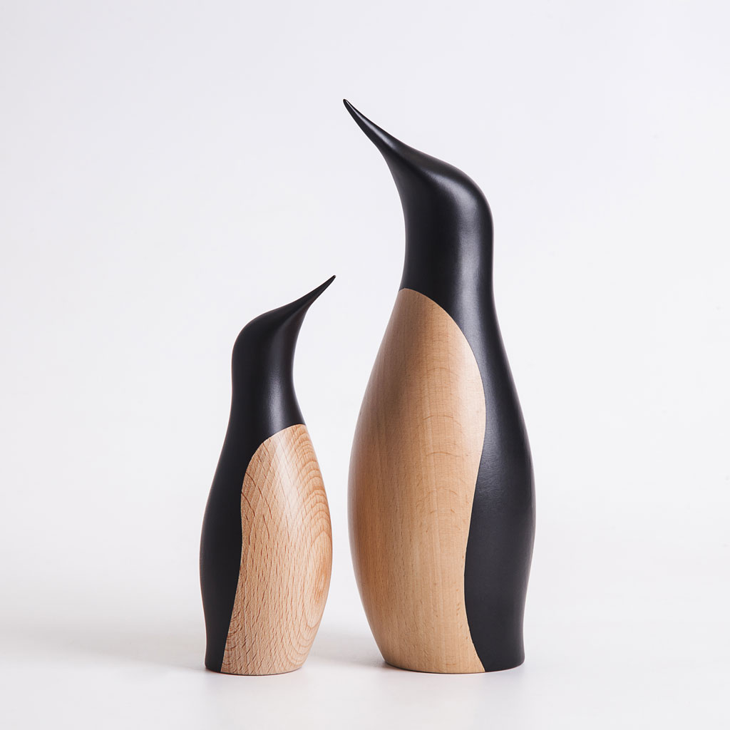 architectmade – Penguin – Pinguin Figur aus Holz zur Deko in 2 Größen