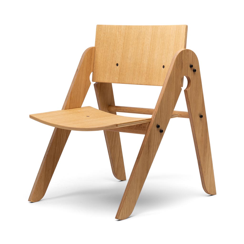 We Do Wood – Lilly´s Chair – robuster Kinderstuhl aus Eichenholz