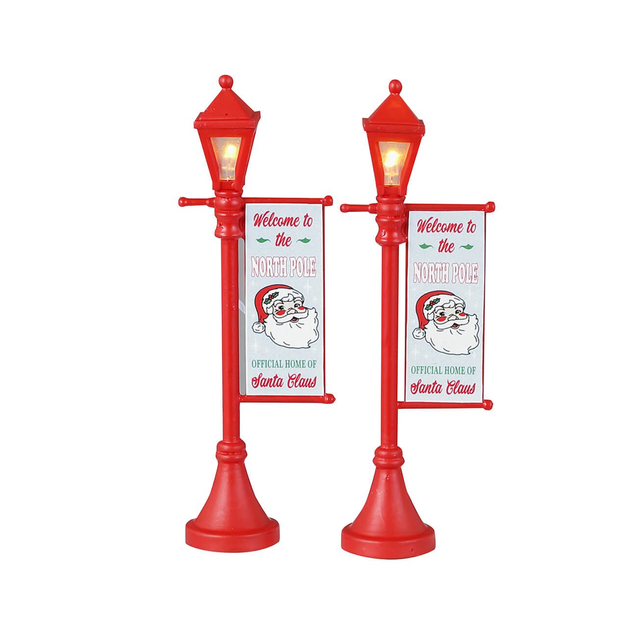 LEMAX – North Pole Lamppost