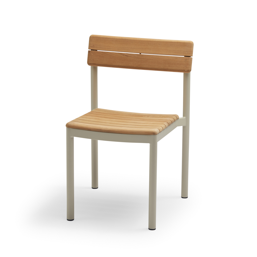 Skagerak – Pelagus Chair – Gartenstuhl aus Alu und Teakholz in 2 Farben