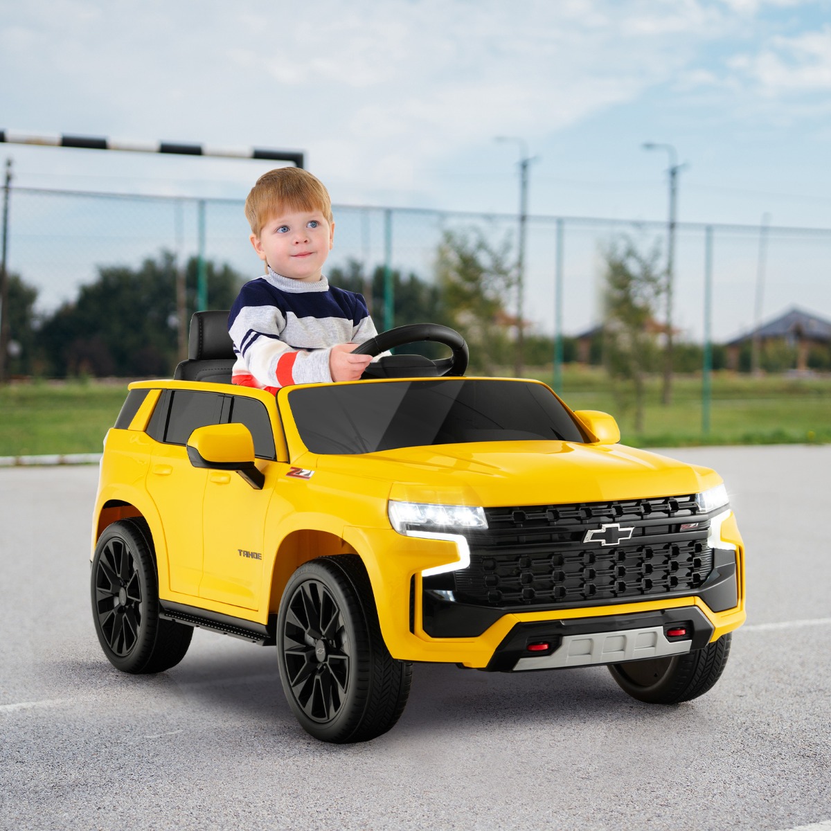 Kinder Chevrolet Elektroauto mit 2,4G Fernsteuerung & Federung & Lichtern & Musik Kinderauto Gelb