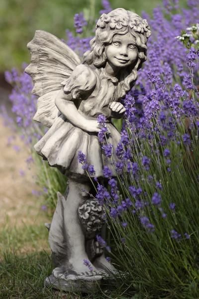 Gartenfigur FLOWER FAIRY „Vanilleblume“, Steinguss – Original von Vidroflor