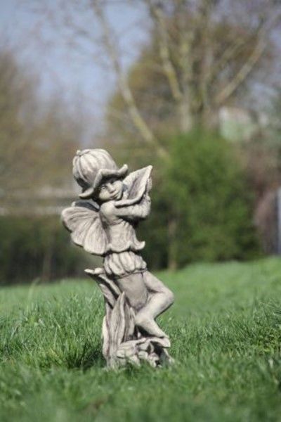 Gartenfigur FLOWER FAIRY „Glockenblume“, Steinguss – Original von Vidroflor