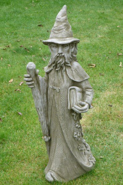 Gartenfigur „MERLIN“, Zauberer, © by Fiona Scott – Original von Vidroflor