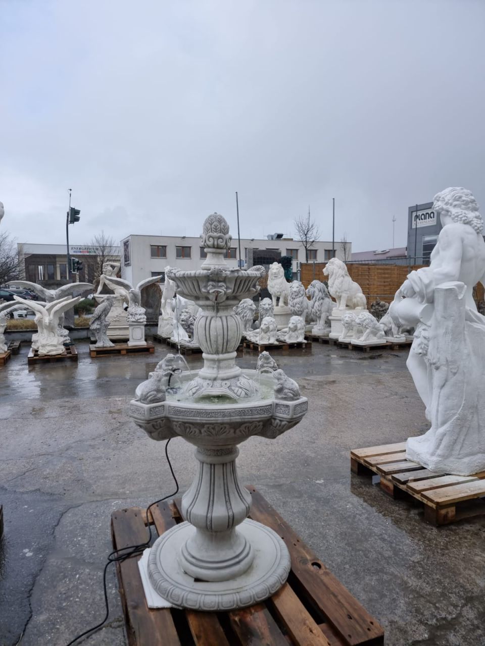 Springbrunnen „Der Frosch“ Komplettsystem in Antik Grau