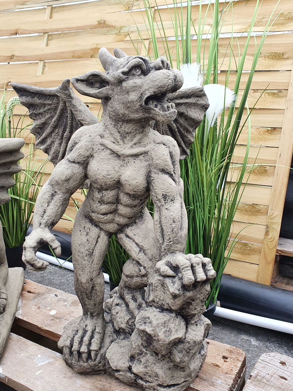 Gartenfigur Gargoyle Torwächter Antik