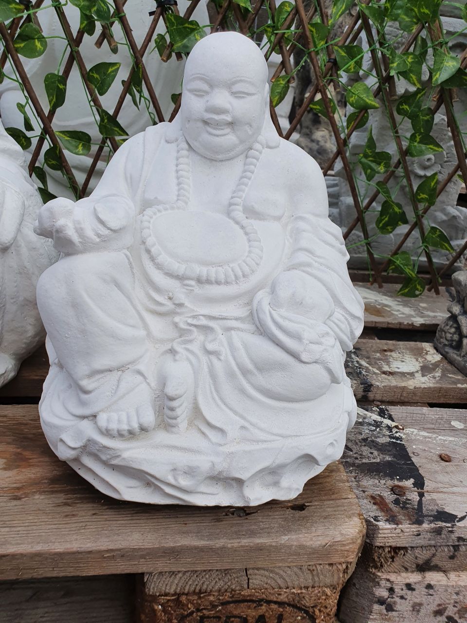 Gartenfigur Buddha „Hoeti“ klein, weiß