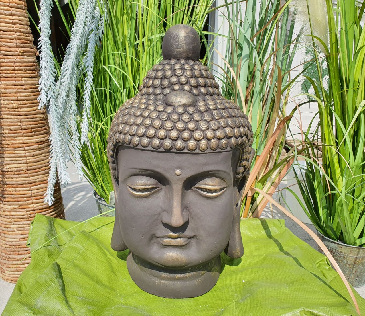 Gartenfigur Büste Buddha „Elegance“