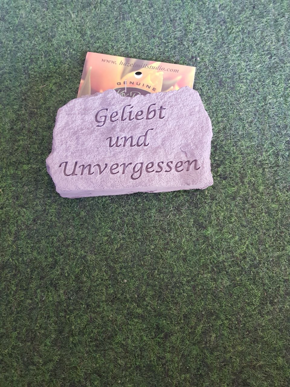 Gedenkstein „Geliebt und unvergessen“, klein