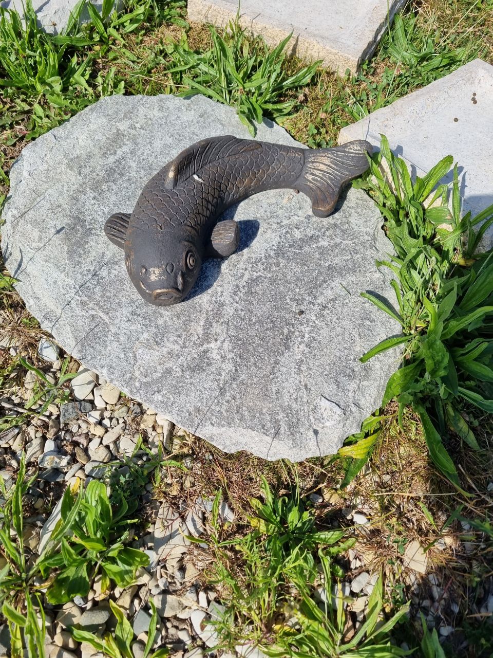 Gartenfigur Koi, klein „Elegance“