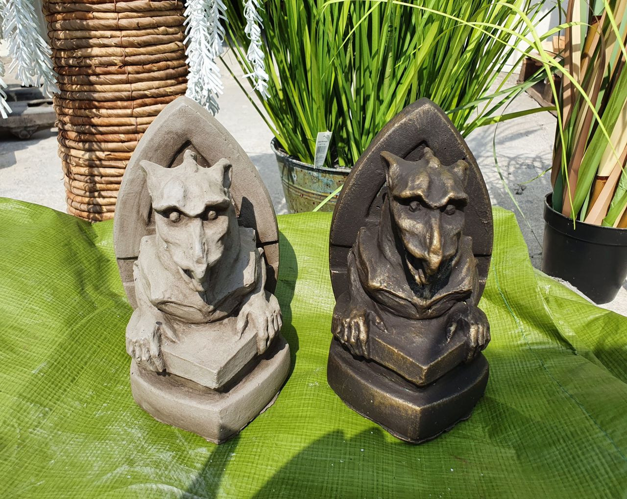 Gartenfigur Mini Gargoyle verschiedene Farben