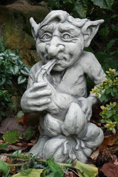 Gartenfigur Musiker-Troll „Saxophon“ – Original von Vidroflor