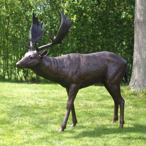 Bronzefigur Hirsch