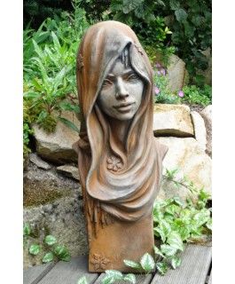 Gartenfigur Büste Moderne Romantik „WINTER“, Rosteffekt – Original von Vidroflor