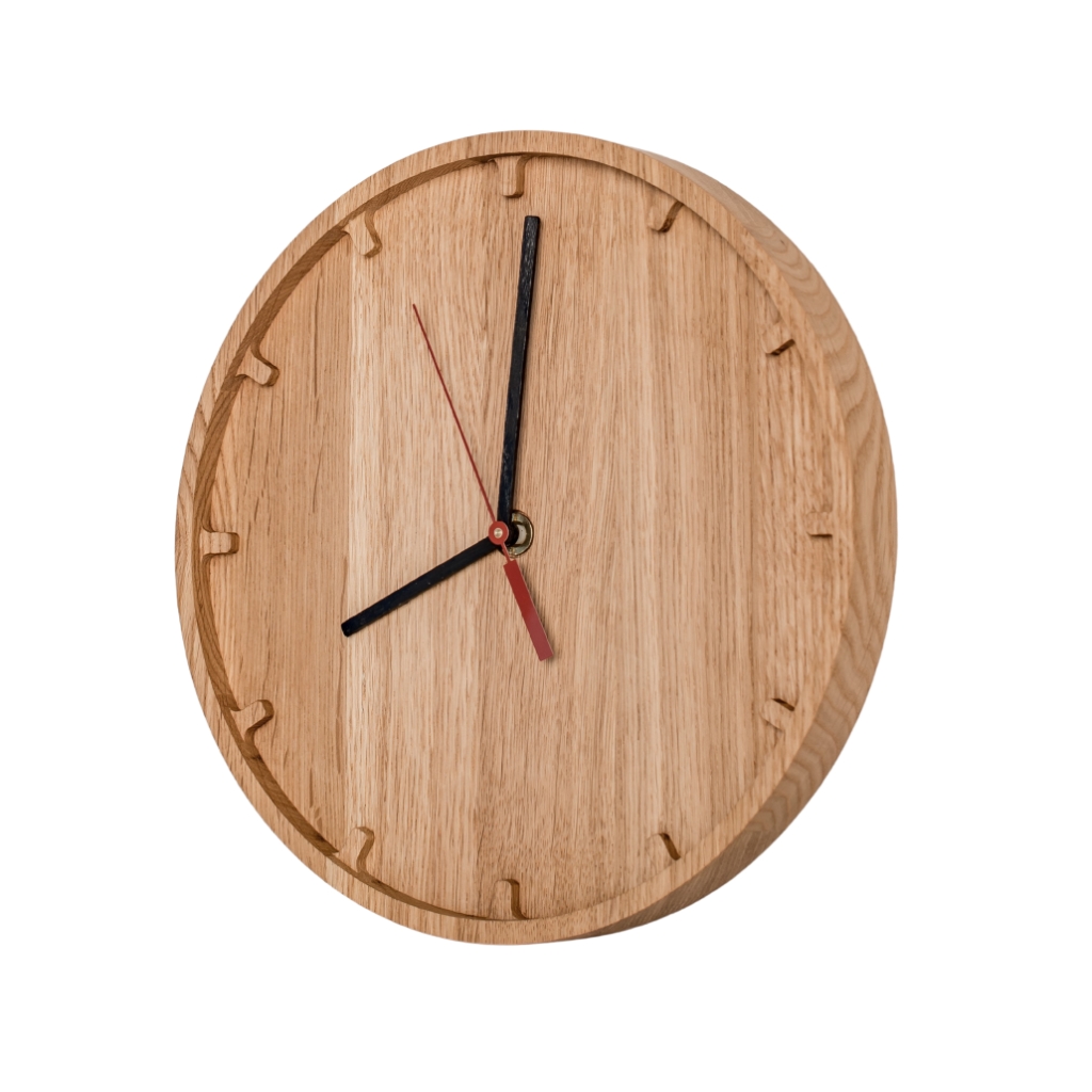 Rio Lindo – Wall Clock – runde Design Wanduhr aus Eichenholz